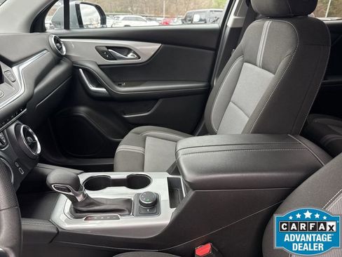 Used 2025 Chevrolet Blazer LT image 23