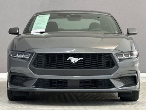 Used 2024 Ford Mustang Coupe RWD image 5