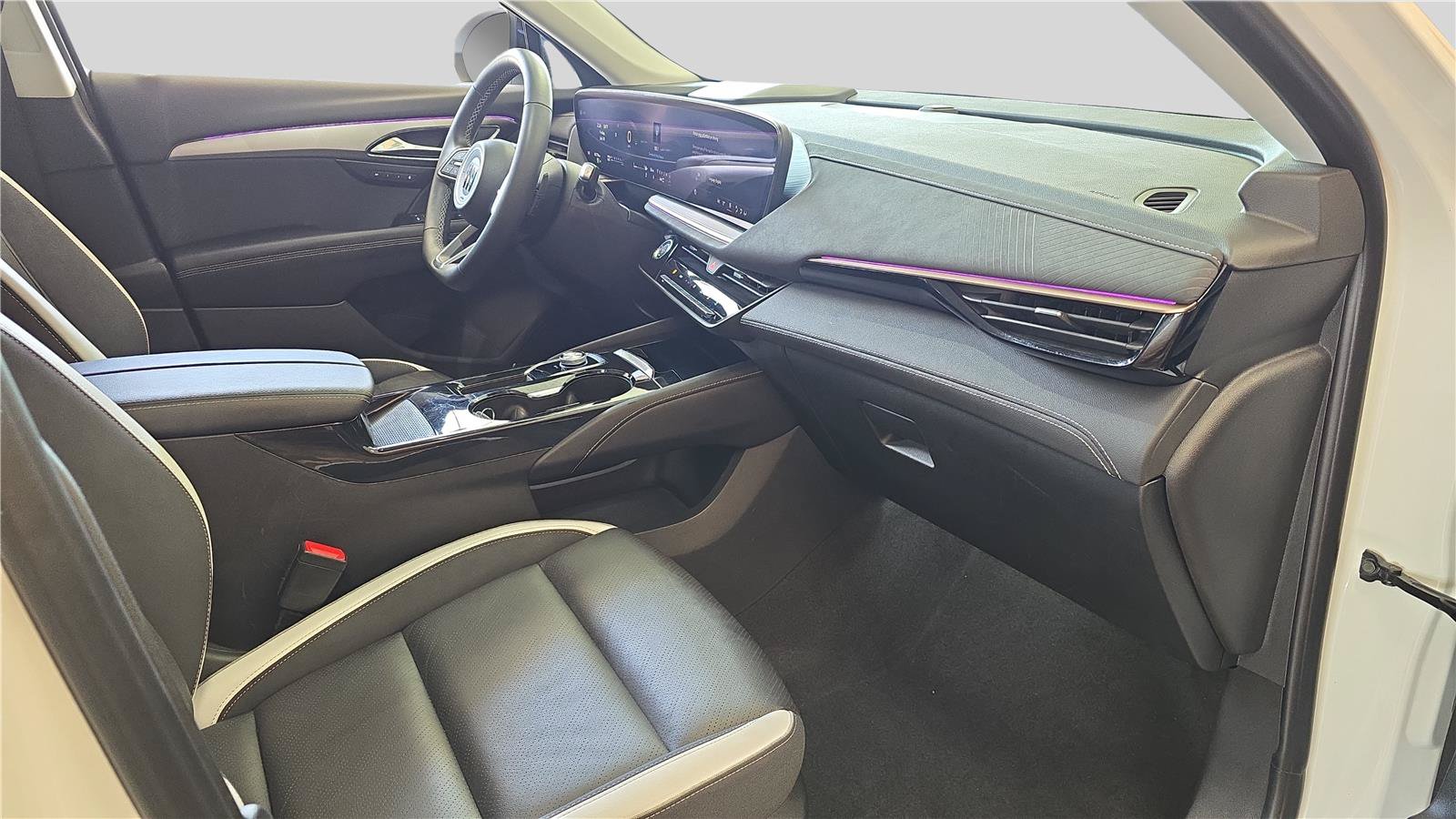 Used 2025 Buick Envision Sport Touring AWD/4WD image 16