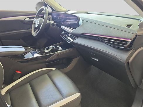 Used 2025 Buick Envision Sport Touring AWD/4WD image 16