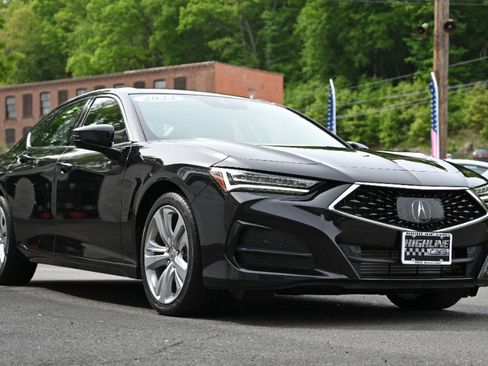 Used 2023 Acura TLX w/ Technology Package FWD image 8