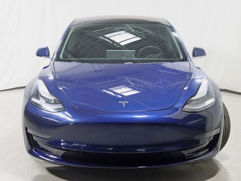 Used 2018 Tesla Model 3 Long Range image 8