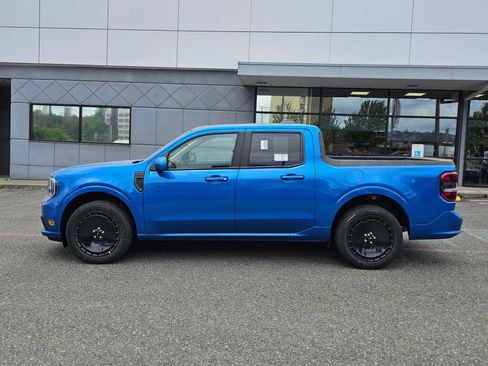 New 2026 Ford Maverick Lobo AWD/4WD image 2
