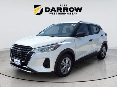 Certified 2025 Nissan Kicks Play S