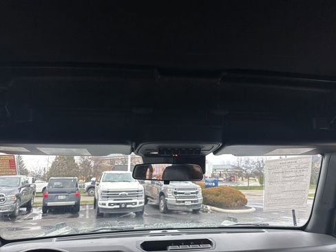 Certified 2024 Ford Bronco Black Diamond image 24