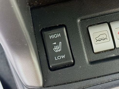 Used 2018 Subaru Forester 2.5i Premium w/ All-Weather Package AWD/4WD image 22