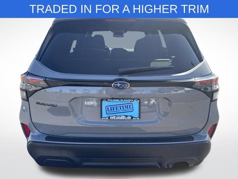 Used 2026 Subaru Forester Premium AWD/4WD image 6