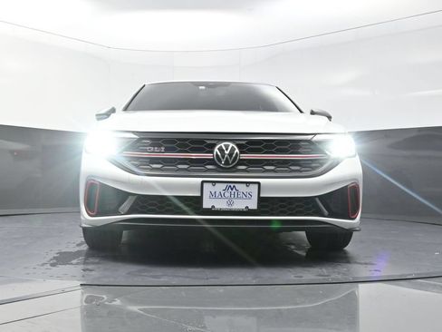 Used 2022 Volkswagen Jetta GLI Autobahn FWD image 25