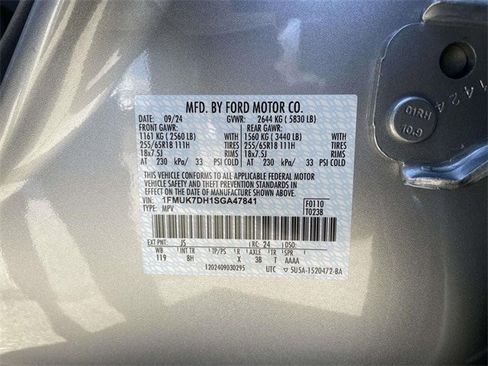 Certified 2025 Ford Explorer Active image 31