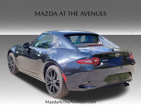 New 2026 MAZDA MX-5 Miata RF Grand Touring RWD image 37