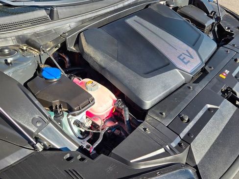 Used 2023 Kia EV6 Wind w/ Wind Technology Package image 23