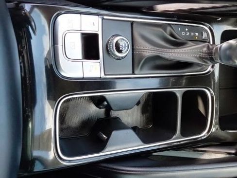 Certified 2024 Kia Telluride S w/ S Sunroof Package FWD image 14