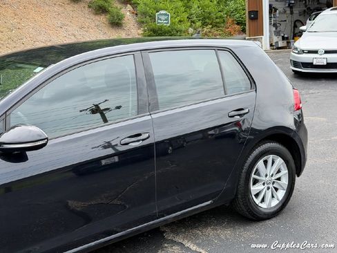 Used 2019 Volkswagen Golf 4-Door FWD image 33