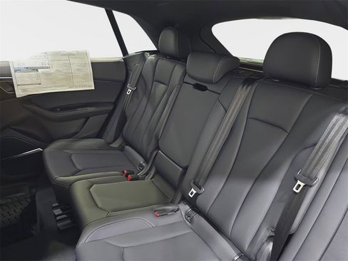 New 2026 Audi Q8 Premium Plus image 12
