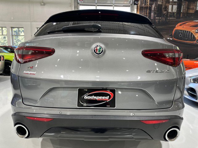Used 2018 Alfa Romeo Stelvio Ti Sport AWD/4WD image 36