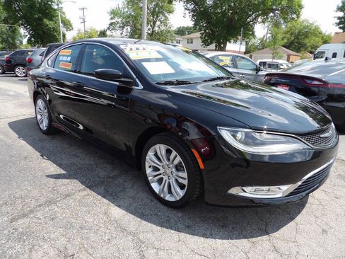 Used 2015 Chrysler 200 Limited w/ Spring Special Group FWD image 3