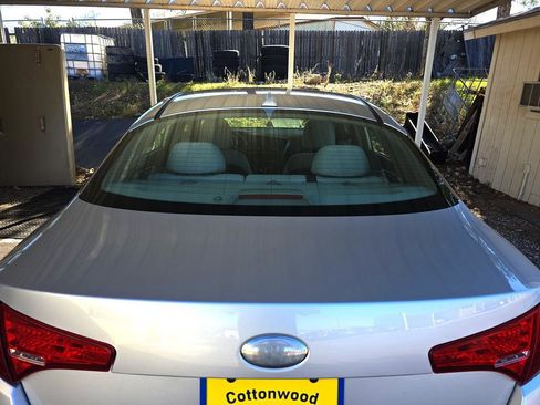 Used 2013 Kia Optima LX image 31