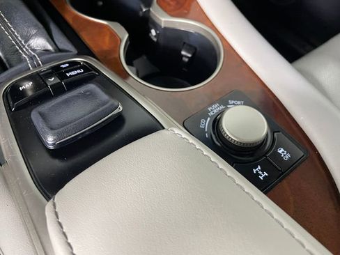 Used 2018 Lexus RX 350L AWD image 9