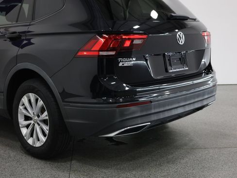 Used 2020 Volkswagen Tiguan S FWD image 10