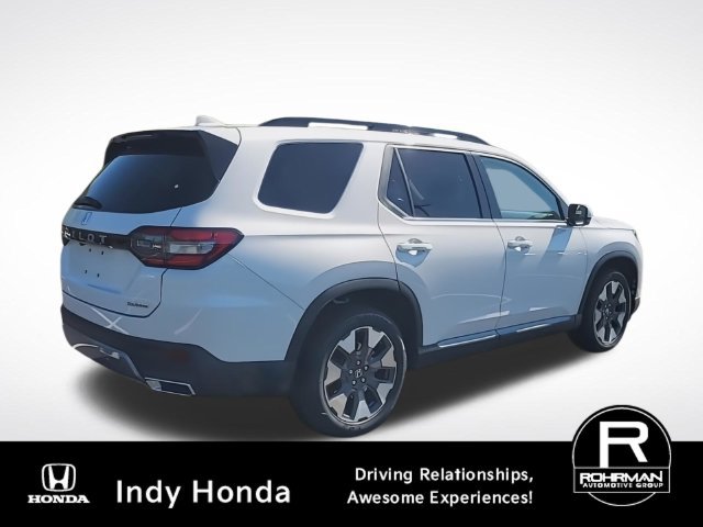 New 2026 Honda Pilot Touring image 9