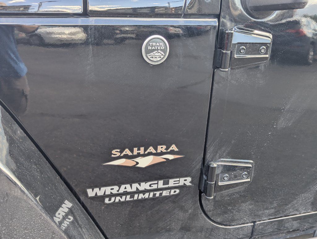 Used 2013 Jeep Wrangler Unlimited Sahara w/ Max Tow Pkg AWD/4WD image 14