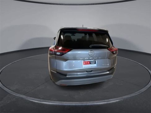 Used 2023 Nissan Rogue SV image 7