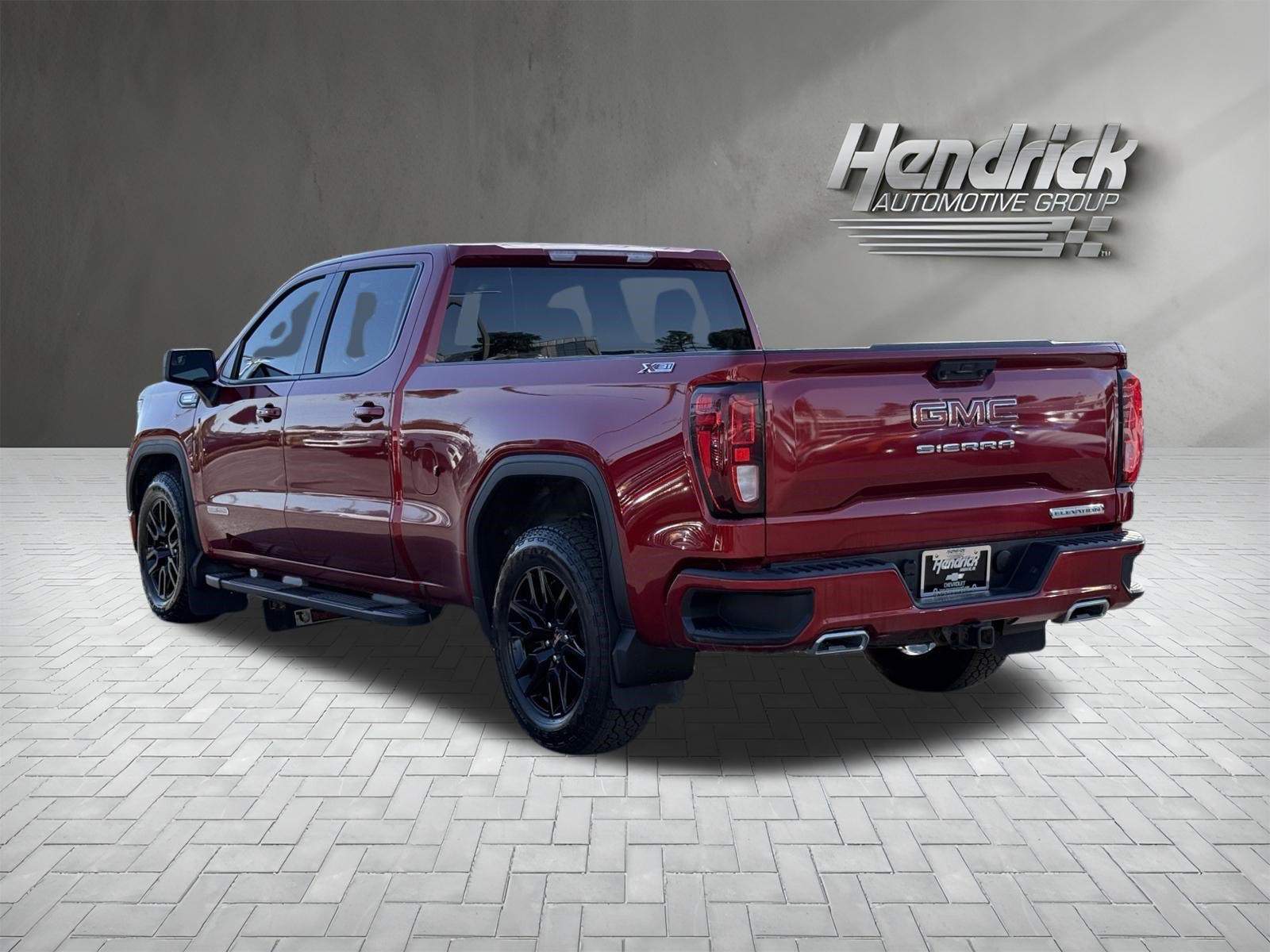 Used 2024 GMC Sierra 1500 Elevation w/ X31 Off-Road Package AWD/4WD image 8