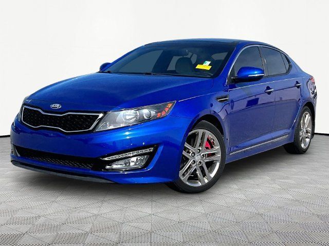 Used 2013 Kia Optima SX w/ Limited Pkg FWD image 3