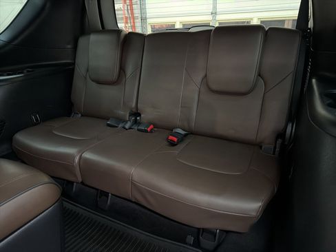 Used 2023 Nissan Armada Platinum w/ Captain's Chairs Package image 24