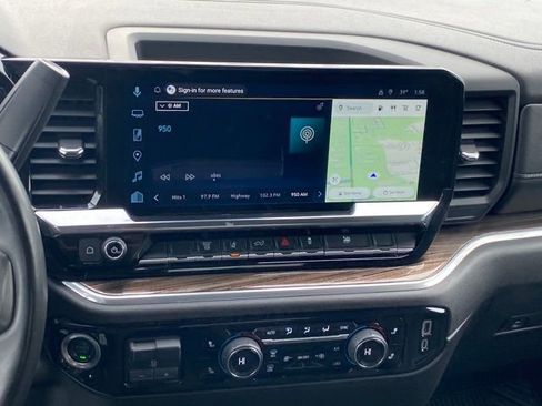 Certified 2025 Chevrolet Silverado 2500 LT w/ Convenience Package image 9