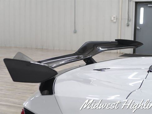 Used 2026 Chevrolet Corvette Z06 RWD image 24