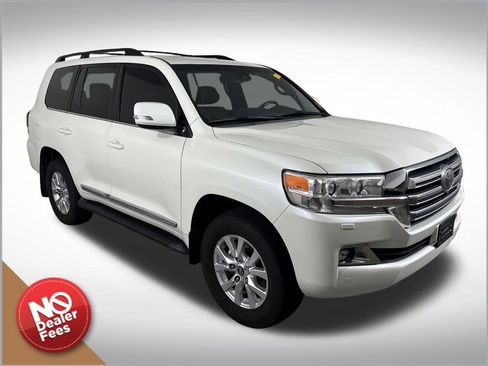 Used 2019 Toyota Land Cruiser AWD/4WD image 1