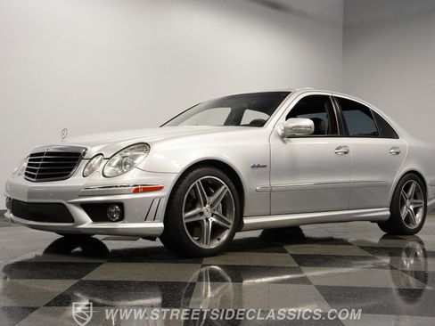 Used 2007 Mercedes-Benz E 63 AMG Sedan image 21