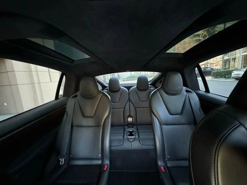 Used 2020 Tesla Model X Long Range AWD/4WD image 6