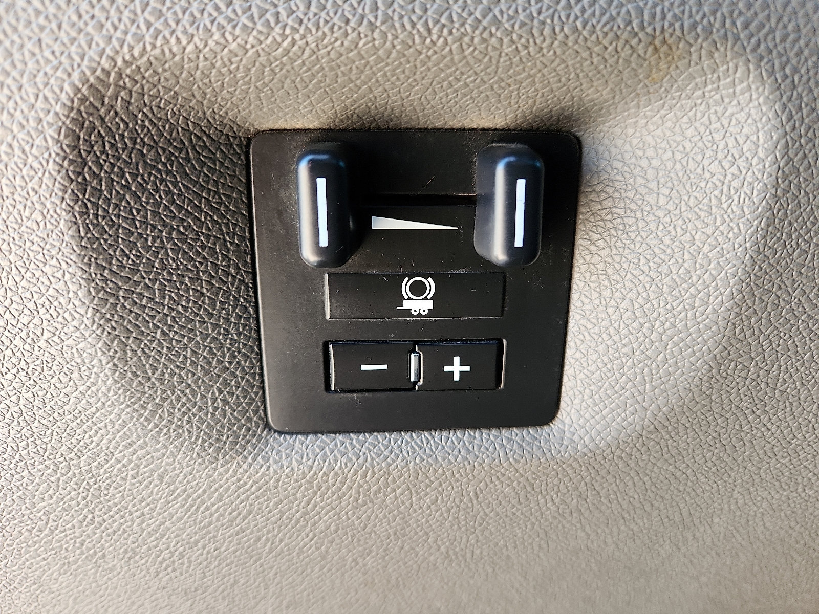 Used 2013 GMC Sierra 1500 W/T AWD/4WD image 12