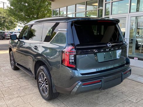 Certified 2025 Nissan Armada SL w/ Captain's Chari Seat Package RWD image 5