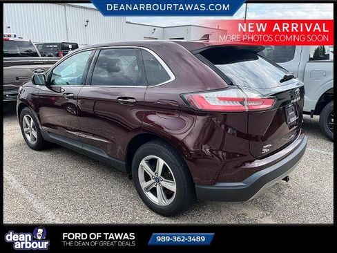 Certified 2022 Ford Edge SEL w/ Convenience Package AWD/4WD image 4
