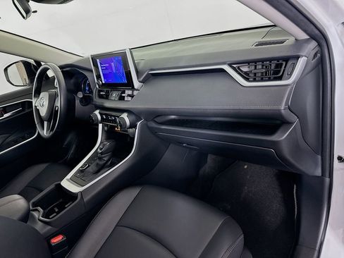 Used 2024 Toyota RAV4 XLE Premium image 30