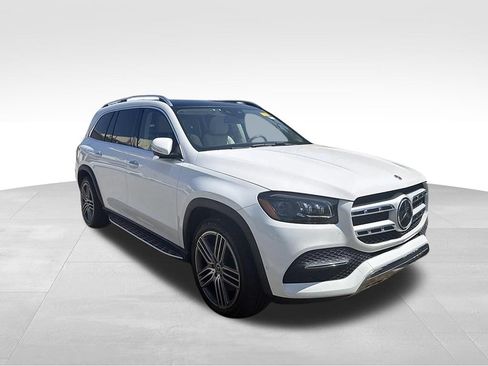 Used 2022 Mercedes-Benz GLS 450 4MATIC image 3
