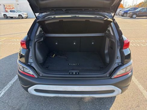 Used 2023 Hyundai Kona SEL w/ Cargo Package image 7