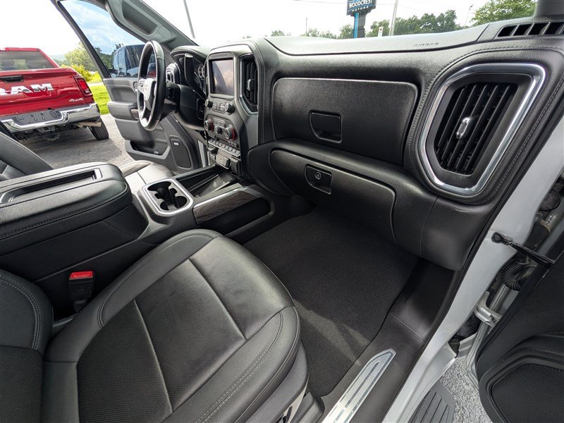 Used 2021 Chevrolet Silverado 3500 LTZ w/ LTZ Plus Package AWD/4WD image 22