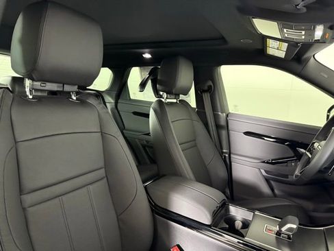 Certified 2026 Land Rover Range Rover Evoque S image 33