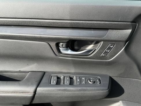 Used 2025 Honda CR-V Sport-L image 11