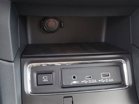 New 2026 Subaru Ascent Limited image 12