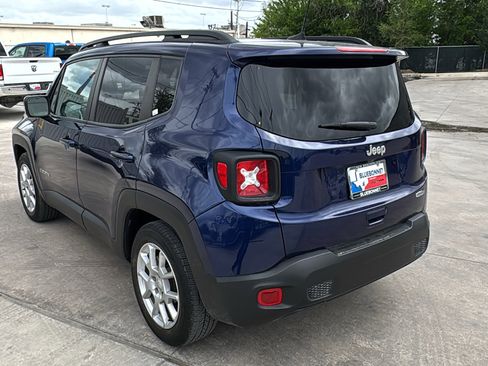 Used 2021 Jeep Renegade Latitude FWD image 7