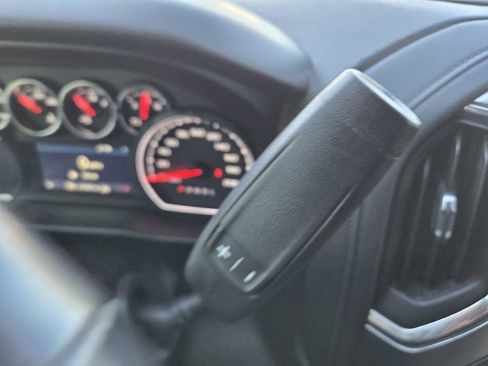 Used 2021 Chevrolet Silverado 1500 LT Trail Boss w/ Bed Protection Package image 18