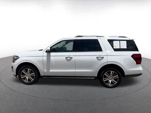 Used 2024 Ford Expedition Limited AWD/4WD image 10