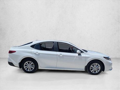 Used 2025 Toyota Camry LE w/ Convenience Package AWD/4WD image 4