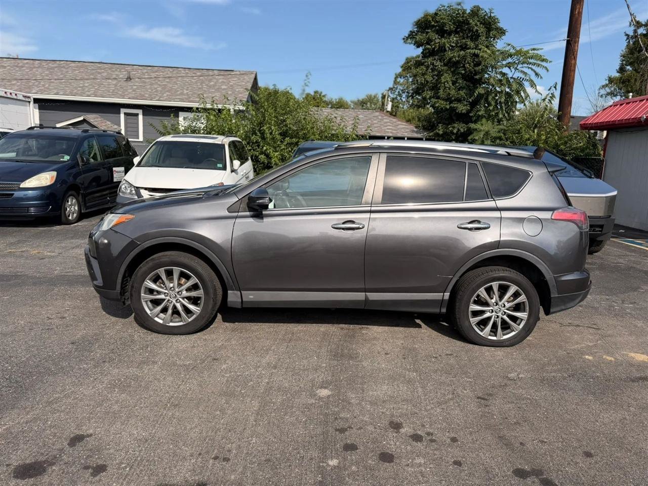 Used 2017 Toyota RAV4 Limited w/ All Weather Liner Package AWD/4WD image 13