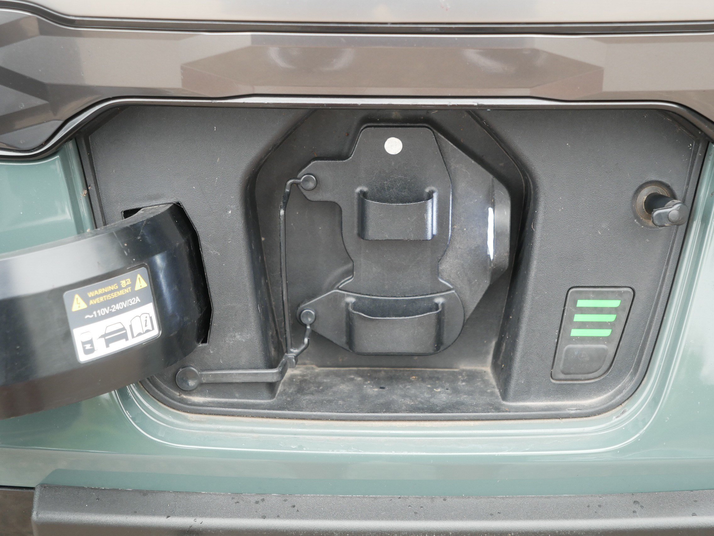 Certified 2023 Kia Niro Wind w/ Wind Preserve Package FWD image 35